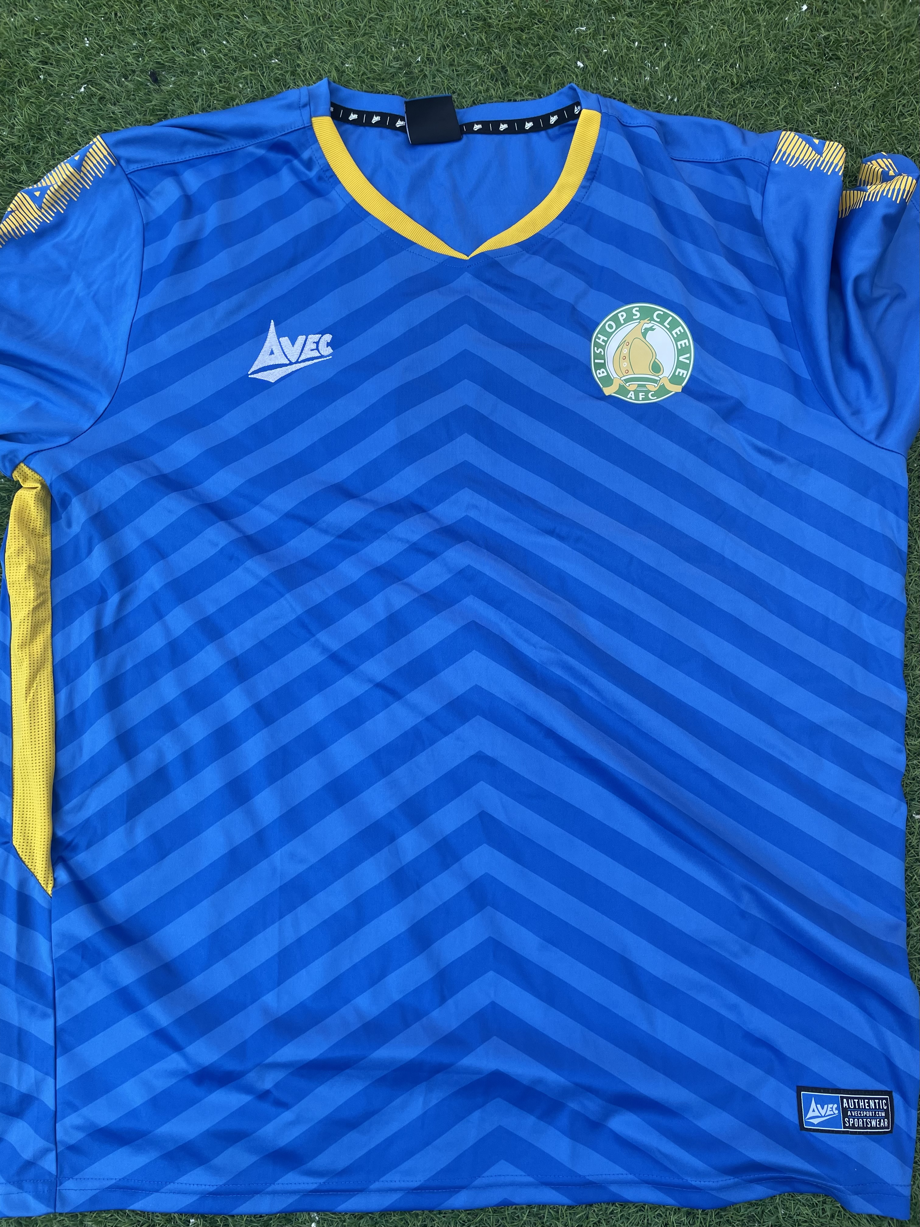 AFC Bibury away shirt